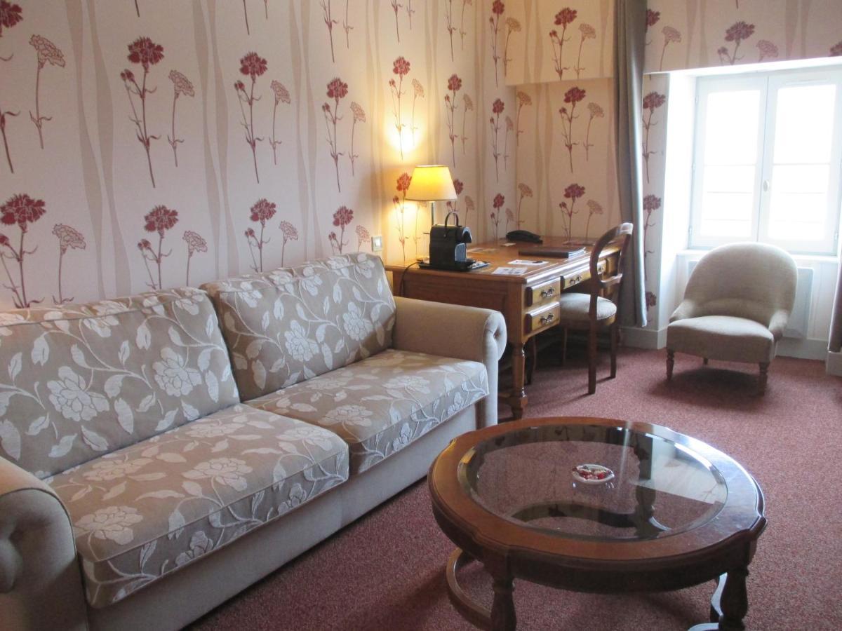 Chateau Des Monthairons Restaurant Gastromaison Privatif Hotel 4*